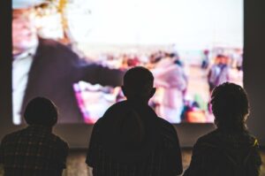 Najlepsze filmy dla fanów kina noir